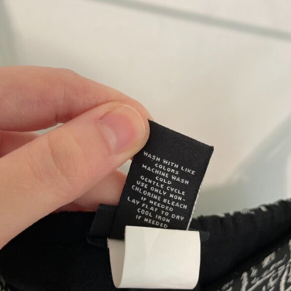 TORRID 3 Plus Size Skull Ikat Print Double Layered Cami Black Cream Tank Top 3X - Picture 13 of 16